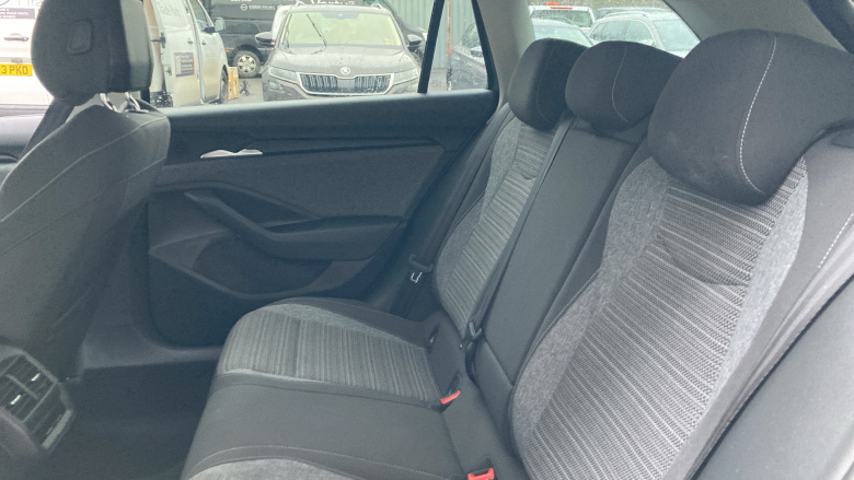 Skoda Superb 2.0 TDI SE Technology 5dr DSG Diesel Estate